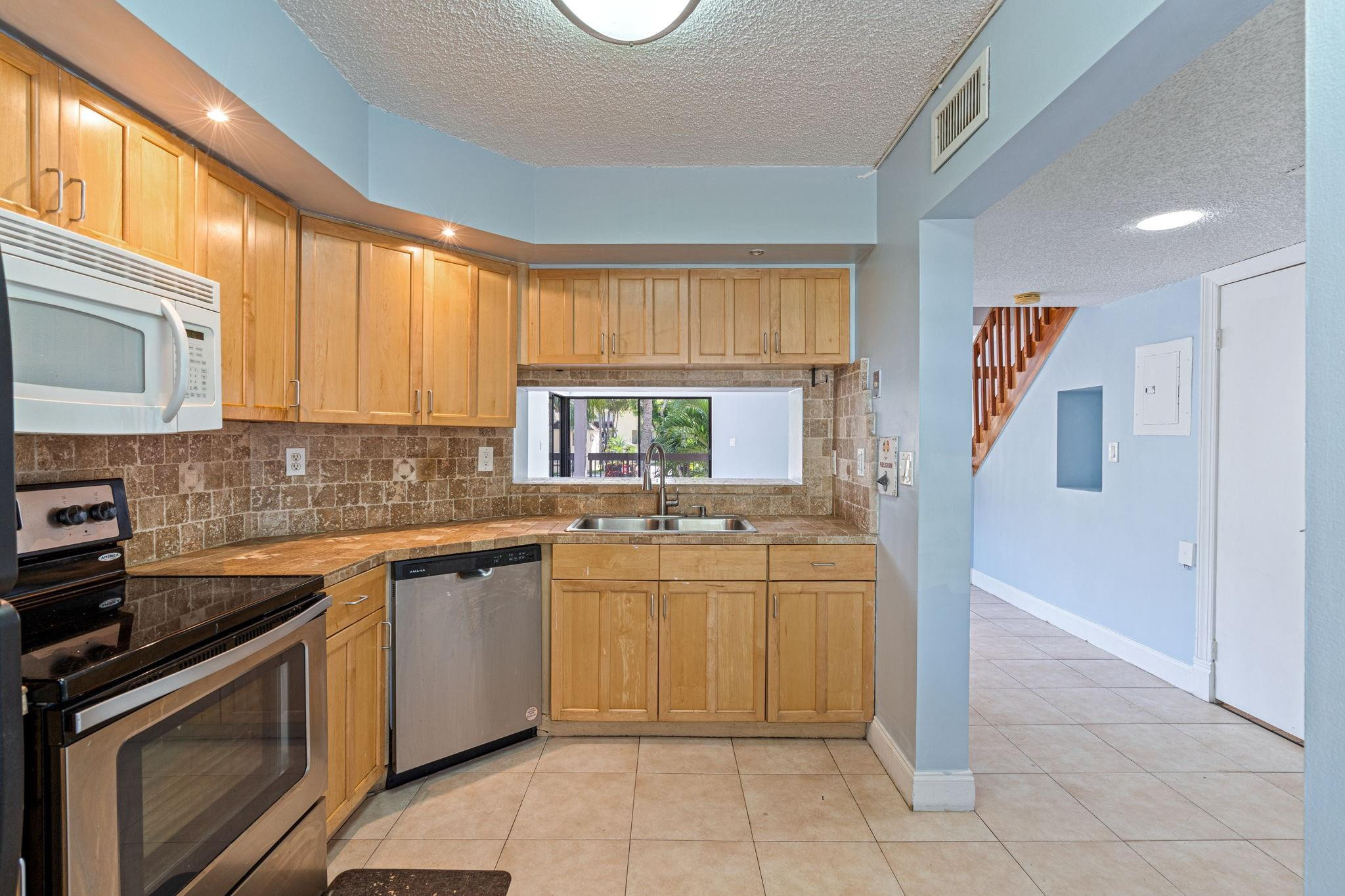 13022 Southwest 88th Terrace South, Unit 201 Miami, FL 33186 - Photo 9 of 44 Photo 9