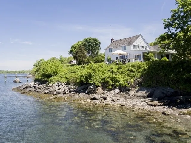 $5,500 | 23 Avenue B, Jamestown, RI 02835