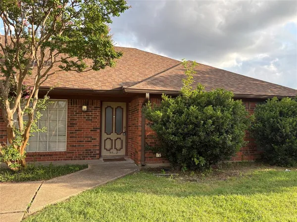 $2,200 | 3902 San Mateo Drive, Plano, TX 75023