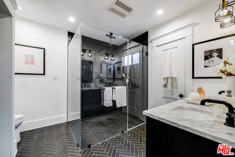 $2,899,000 | 1308 North Ogden Drive, West Hollywood, CA 90046