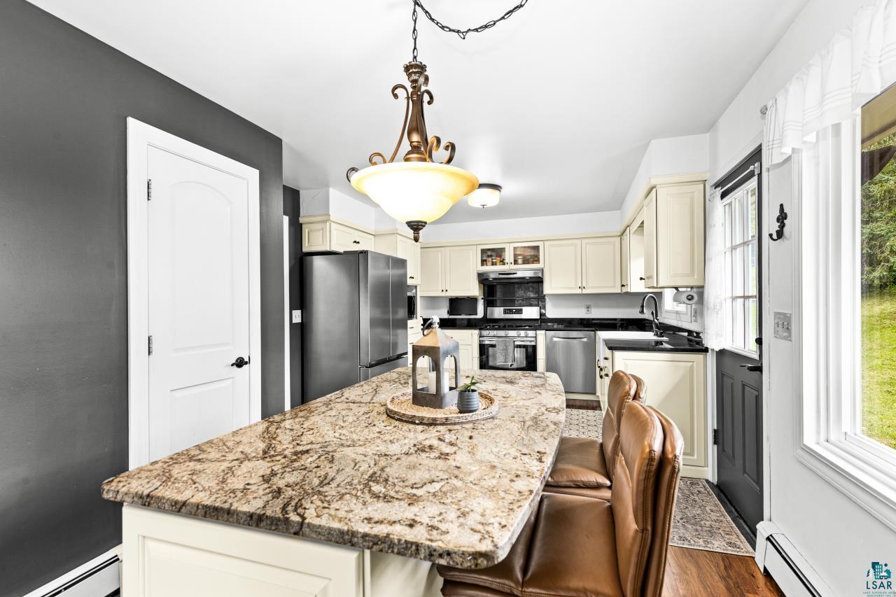 1905 Hutchinson Road Duluth, MN 55811 - Photo 22 of 54