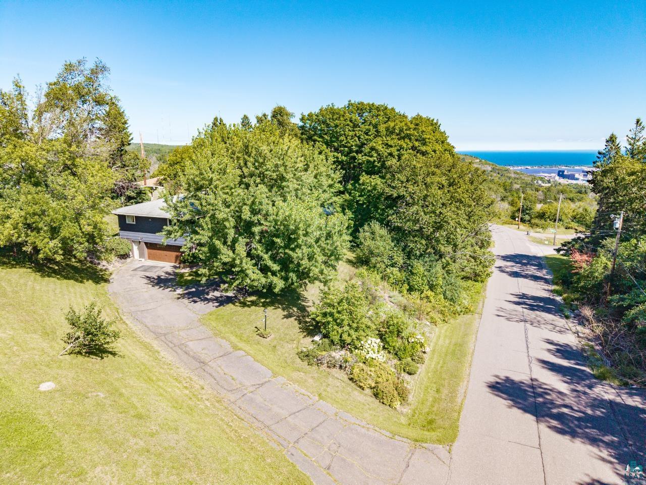 1905 Hutchinson Road Duluth, MN 55811 - Photo 8 of 54