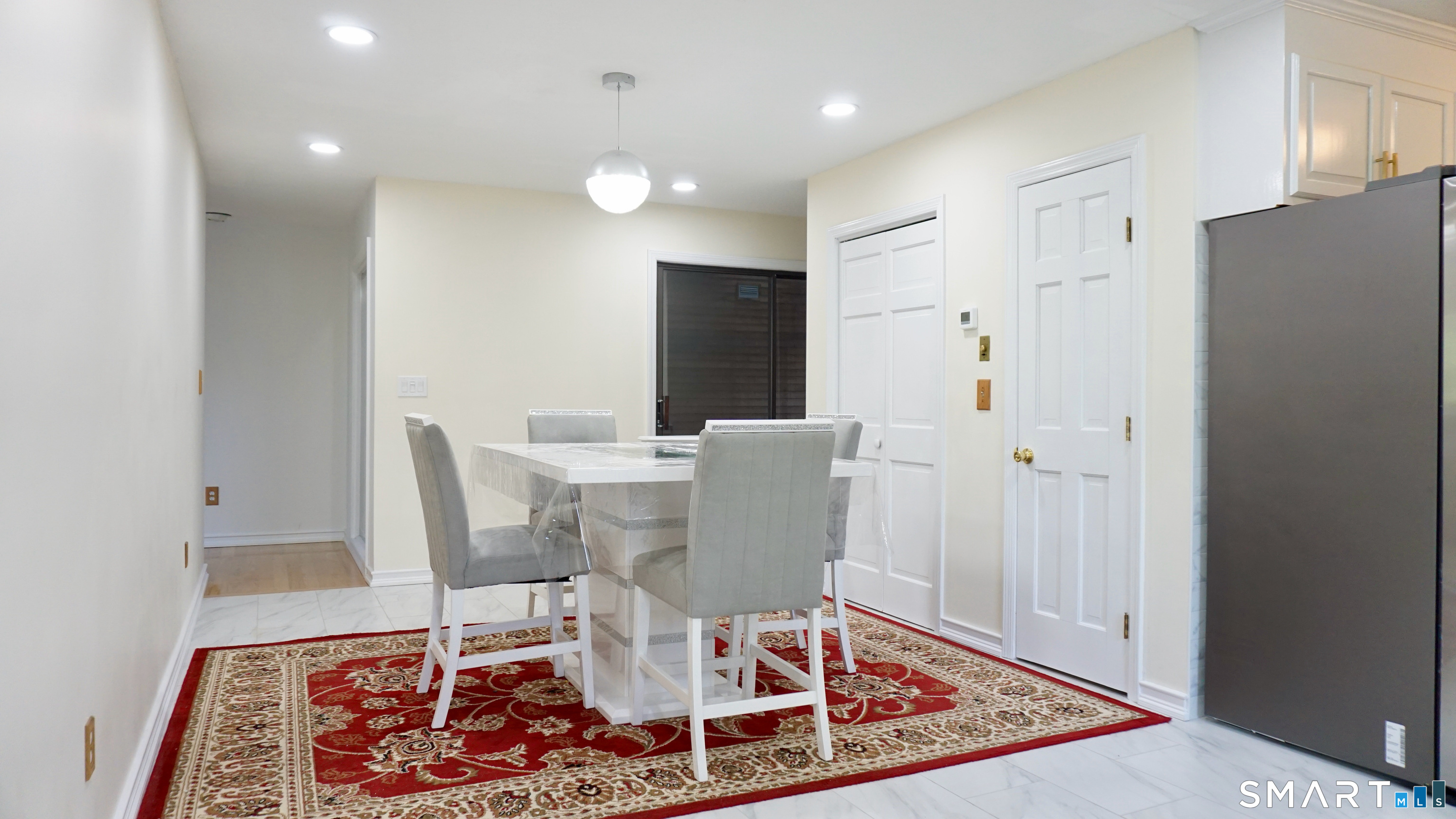 223 Sterling Road Trumbull, CT 06611 - Photo 15 of 27