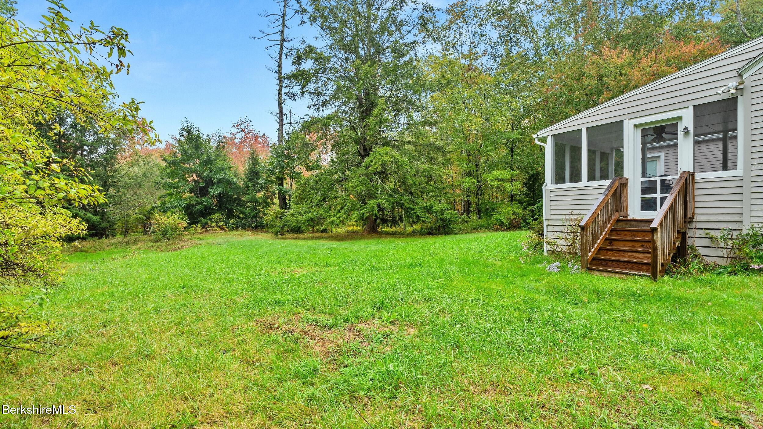 52 Sheffield Road Egremont, MA 01230 - Photo 4 of 20 DSC00100