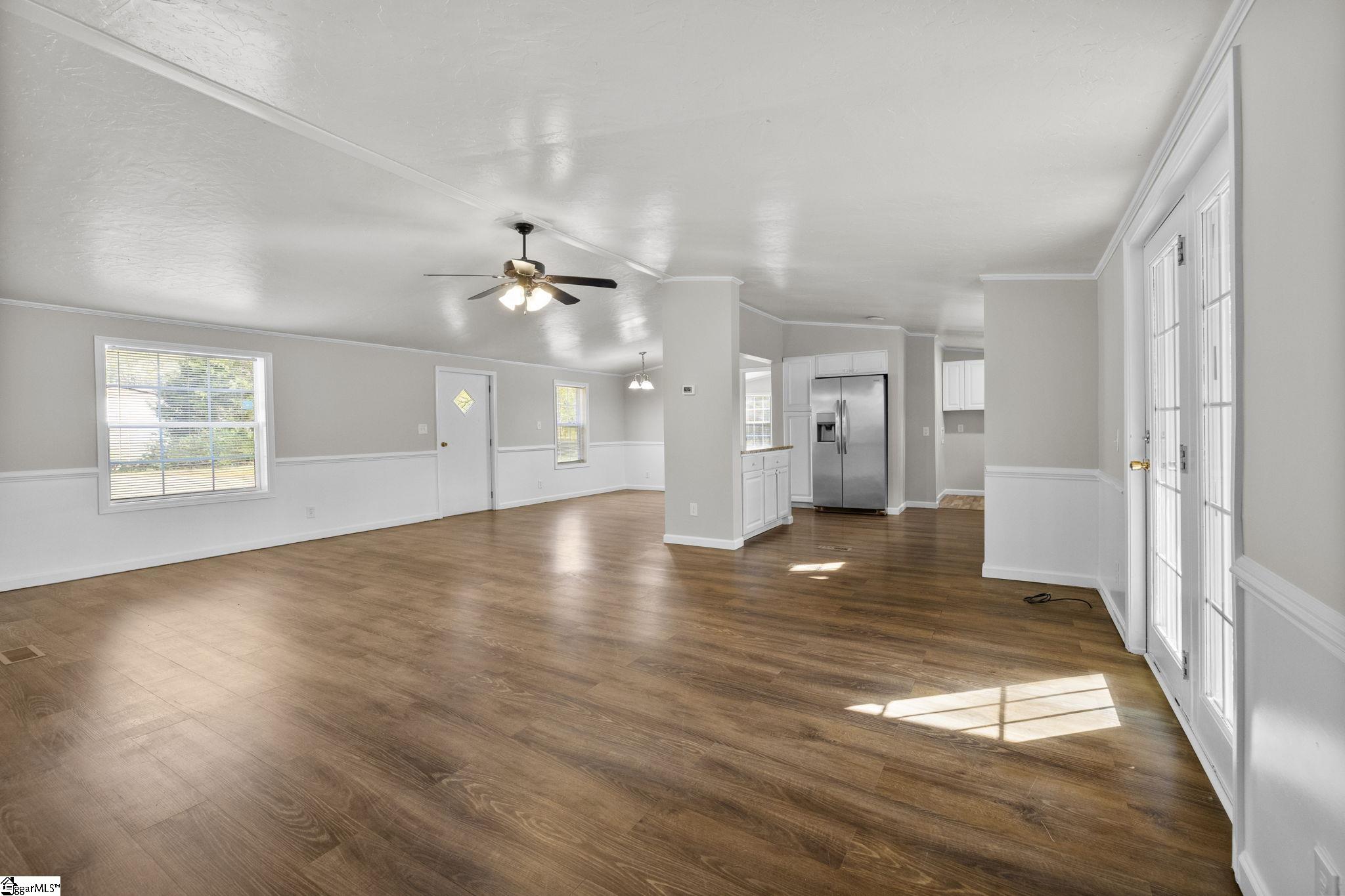 204 Sarrar Street Pendleton, SC 29670 - Photo 8 of 44