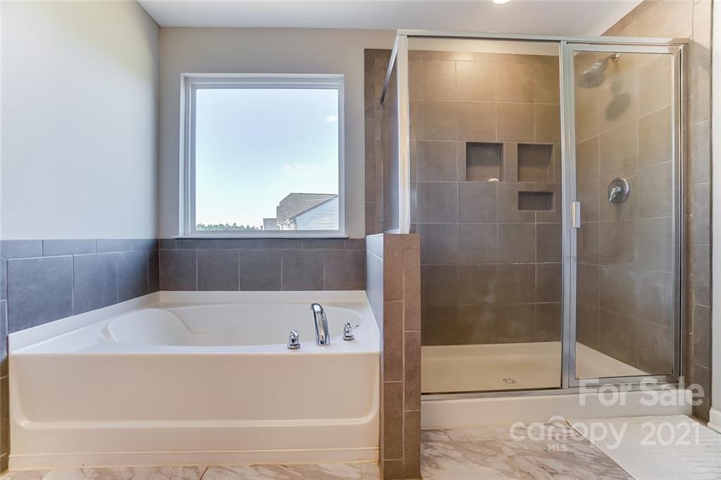 6211 Hawk View Road, Unit 74 Waxhaw, NC 28173 - Photo 14 of 24 Gallery Image 14