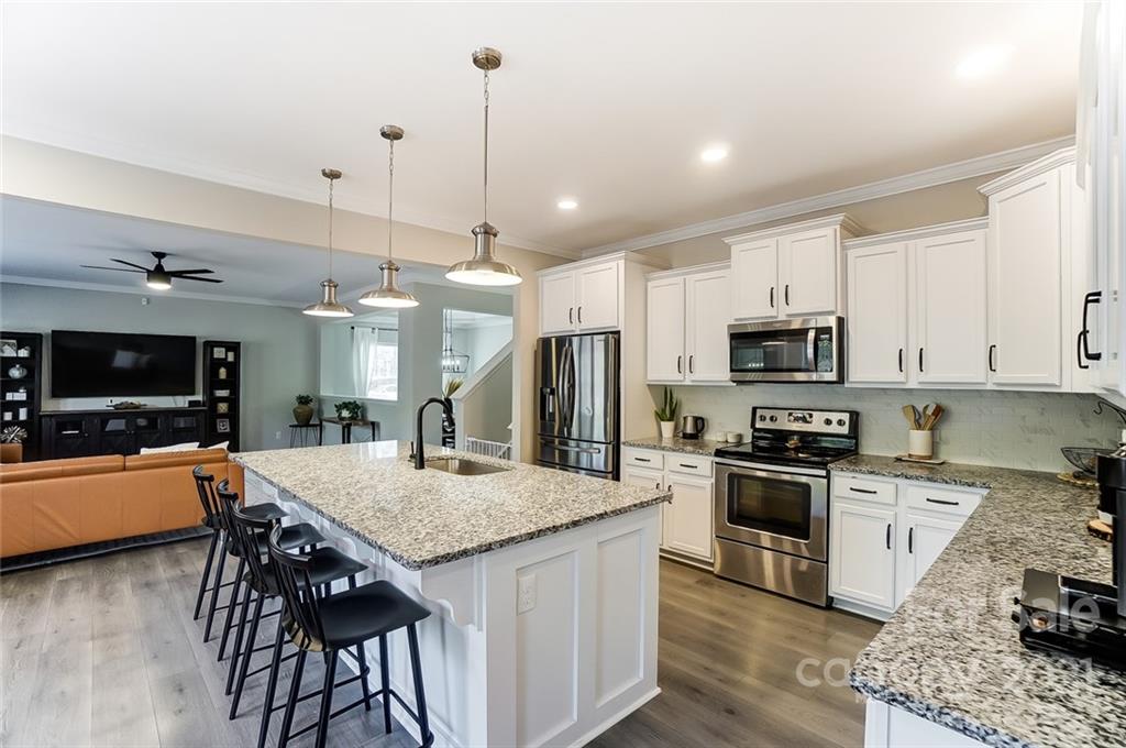 6211 Hawk View Road, Unit 74 Waxhaw, NC 28173 - Photo 8 of 24 Gallery Image 8