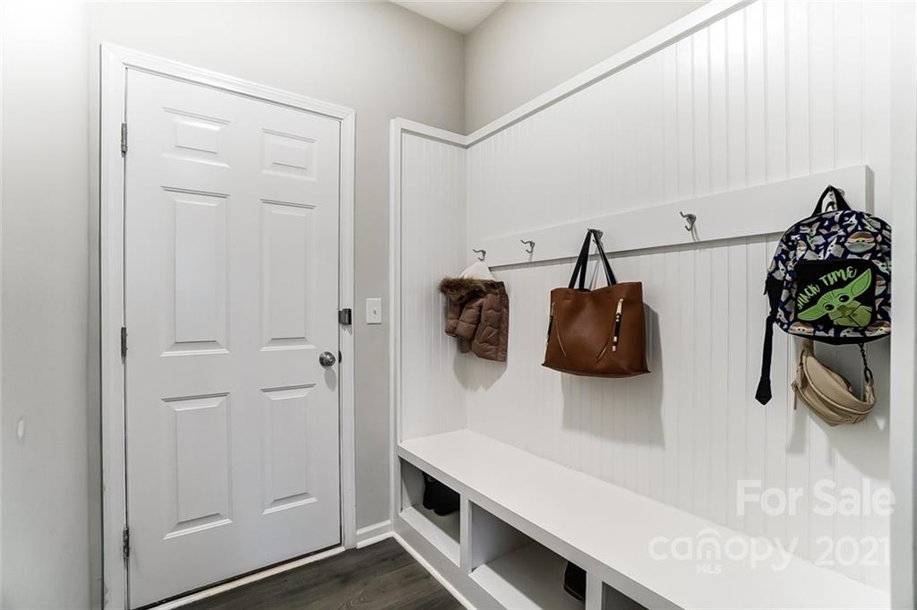 6211 Hawk View Road, Unit 74 Waxhaw, NC 28173 - Photo 9 of 24 Gallery Image 9