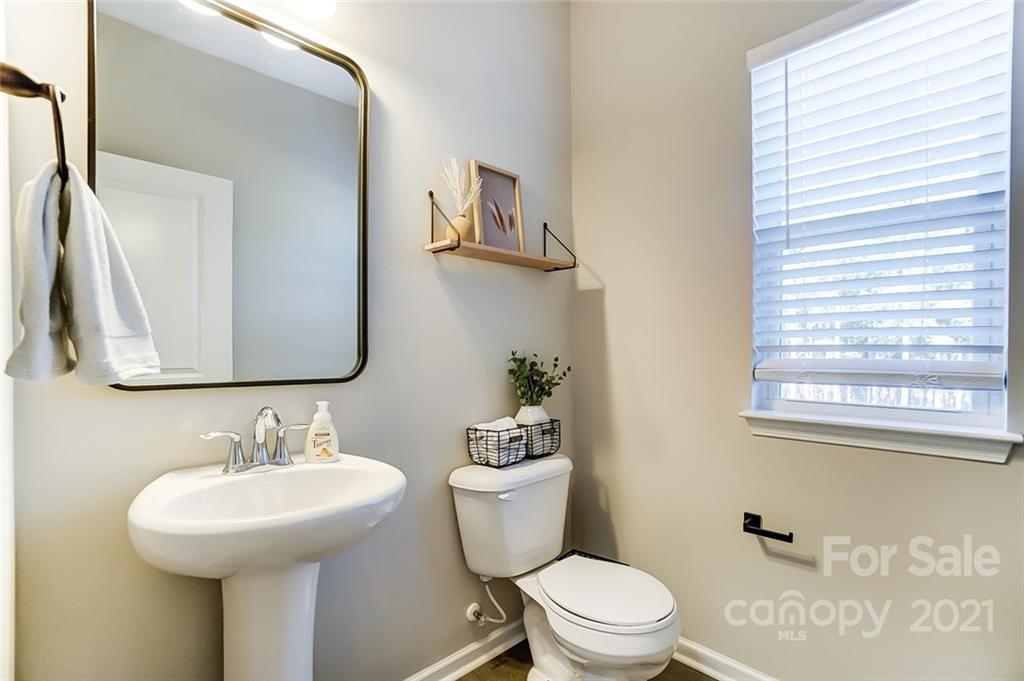 6211 Hawk View Road, Unit 74 Waxhaw, NC 28173 - Photo 10 of 24 Gallery Image 10
