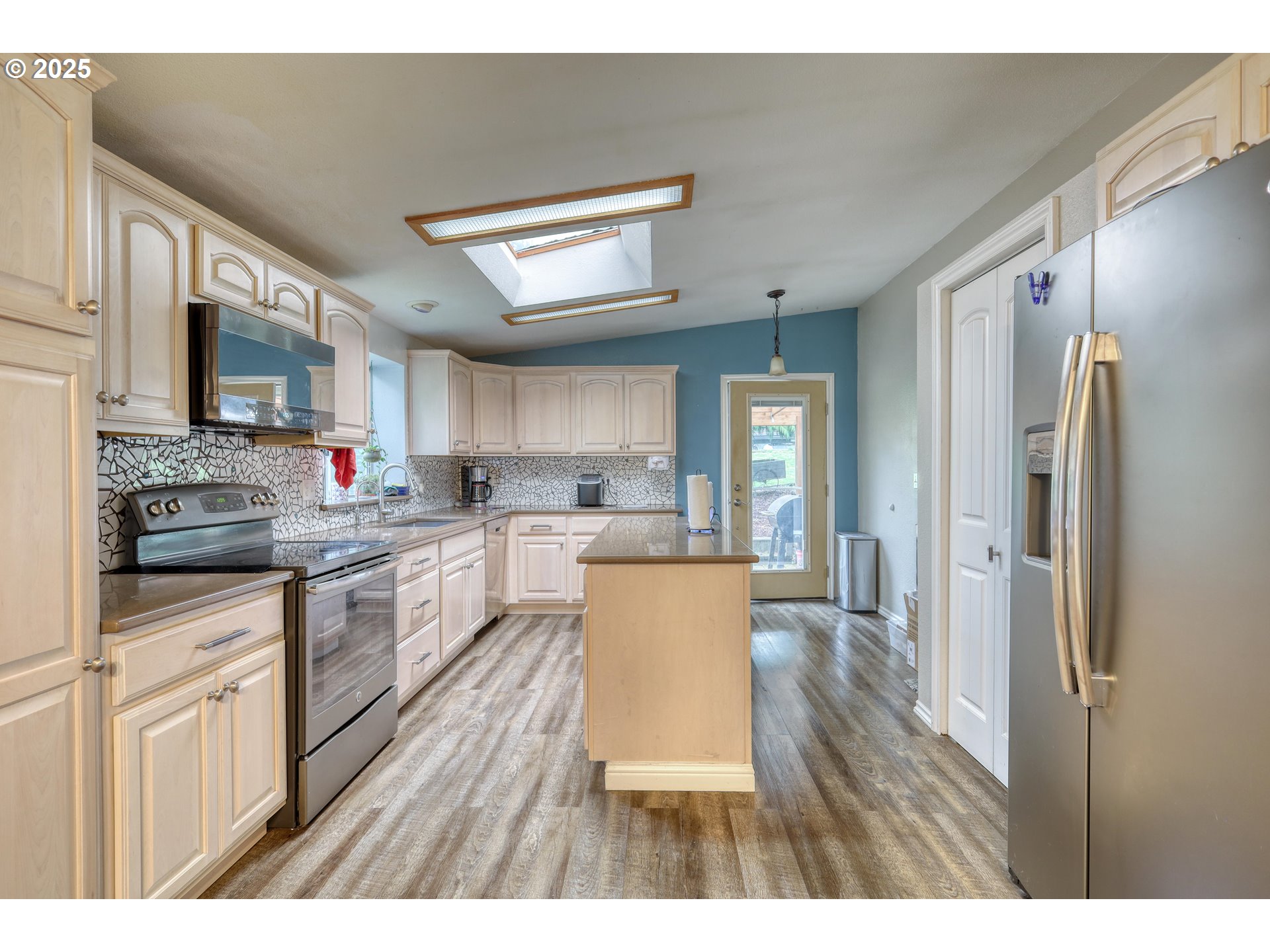 58452 Jackie Road Bandon, OR 97411 - Photo 17 of 40 Gallery Image 17