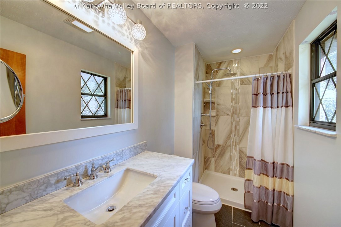 5314 Robert Road Charleston, WV 25313 - Photo 15 of 30 Gallery Image 15