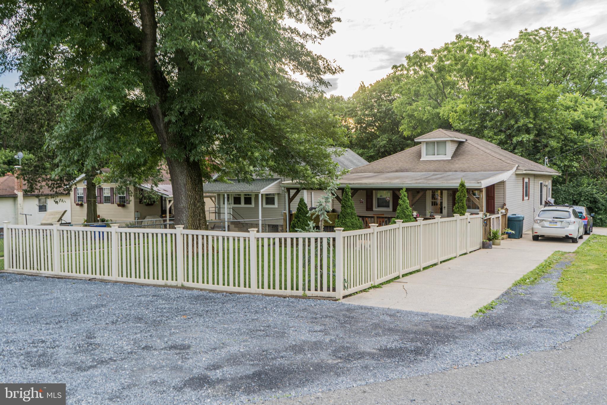 1 Berkley Park Road Reading, PA 19605 - Photo 2 of 14 Gallery Image 2