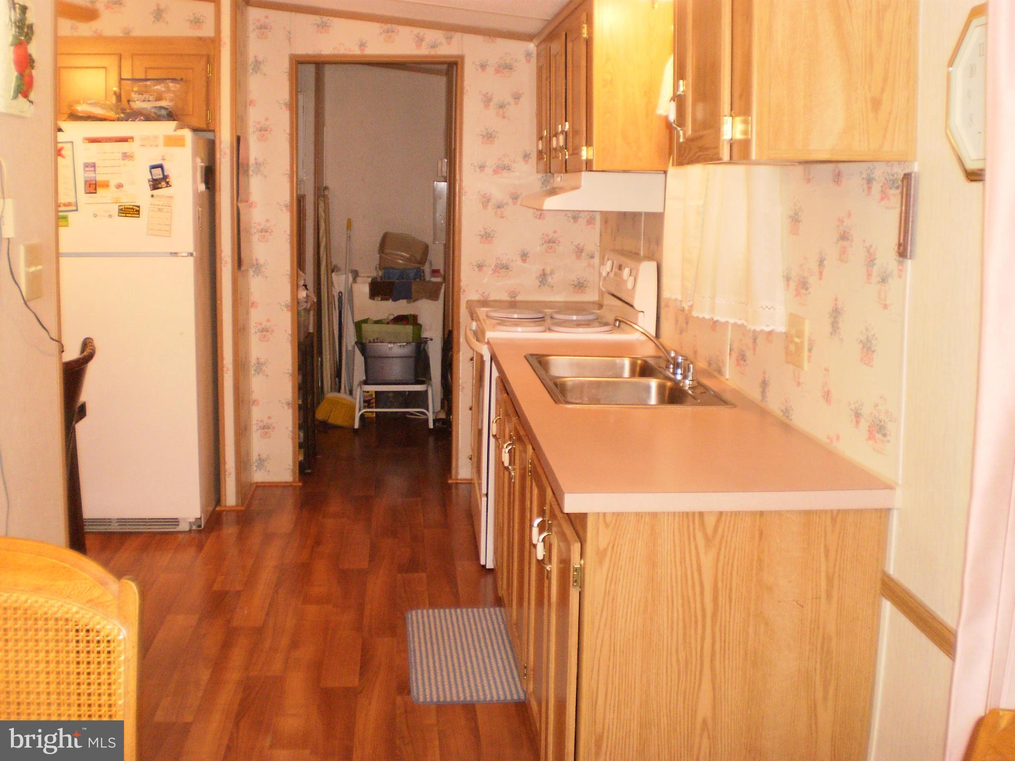 32329 Singleton Road Locust Grove, VA 22508 - Photo 7 of 22 Kitchen
