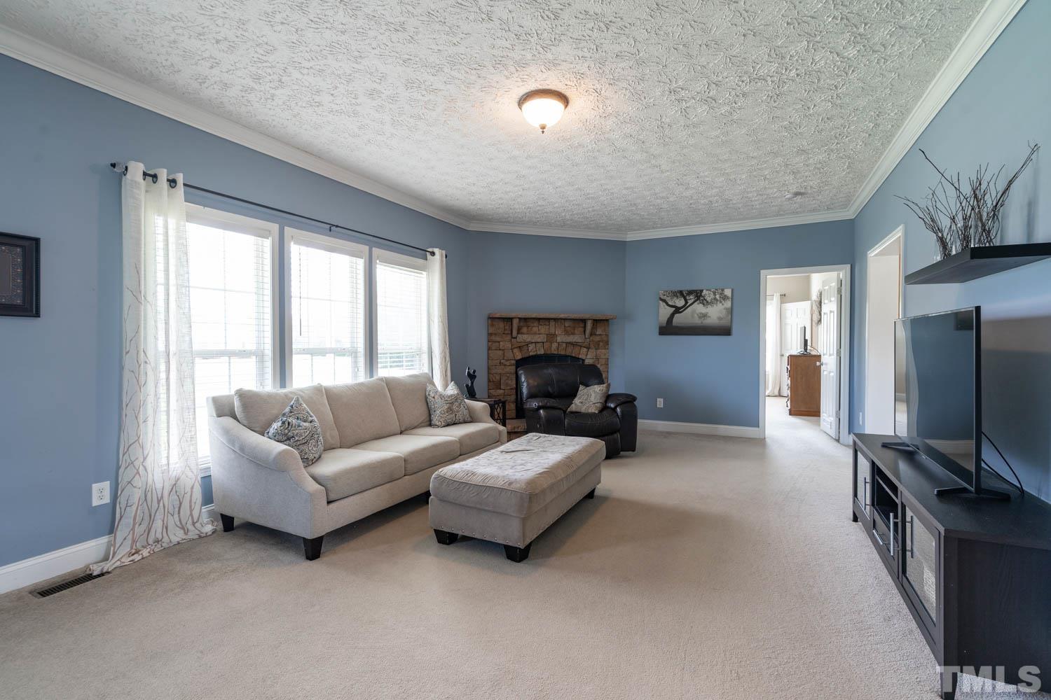 627 Jack Road Clayton, NC 27520 - Photo 6 of 17 Gallery Image 6