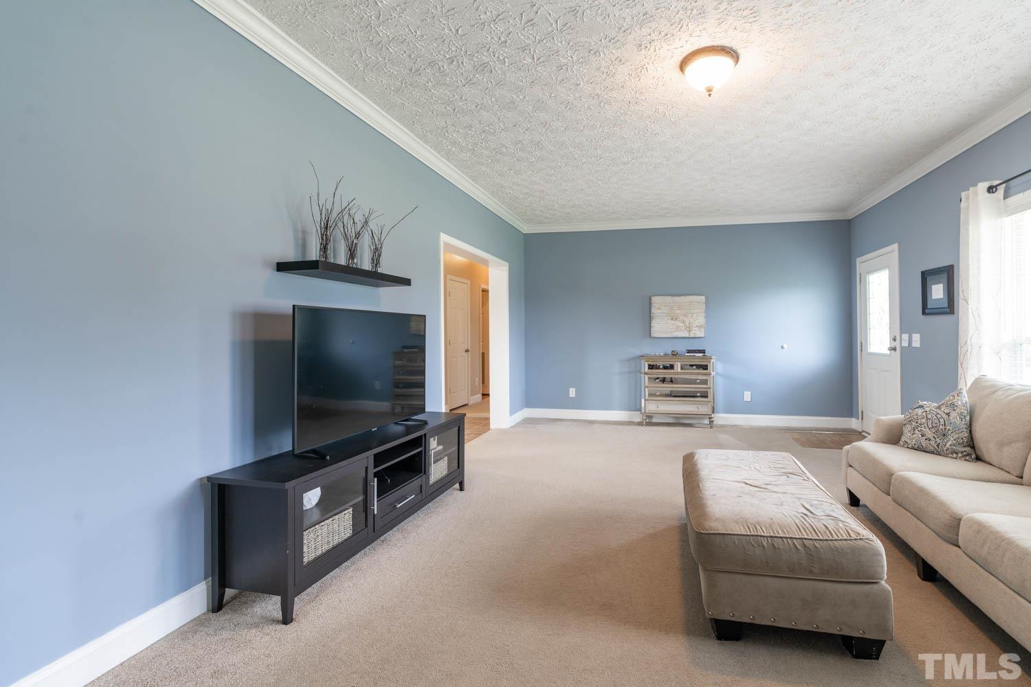 627 Jack Road Clayton, NC 27520 - Photo 8 of 17 Gallery Image 8