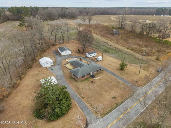 $2,300 | 7293 County Home Road, Ayden, NC 28513
