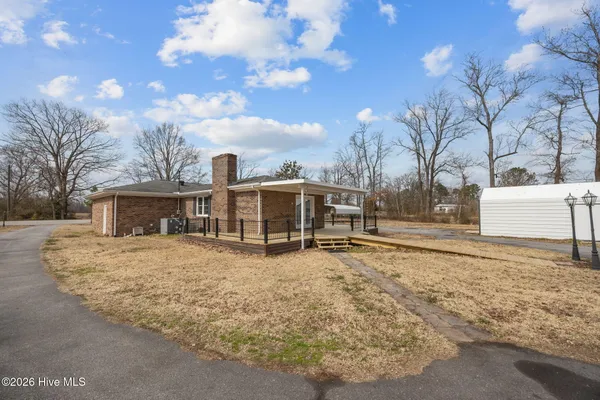 $2,300 | 7293 County Home Road, Ayden, NC 28513