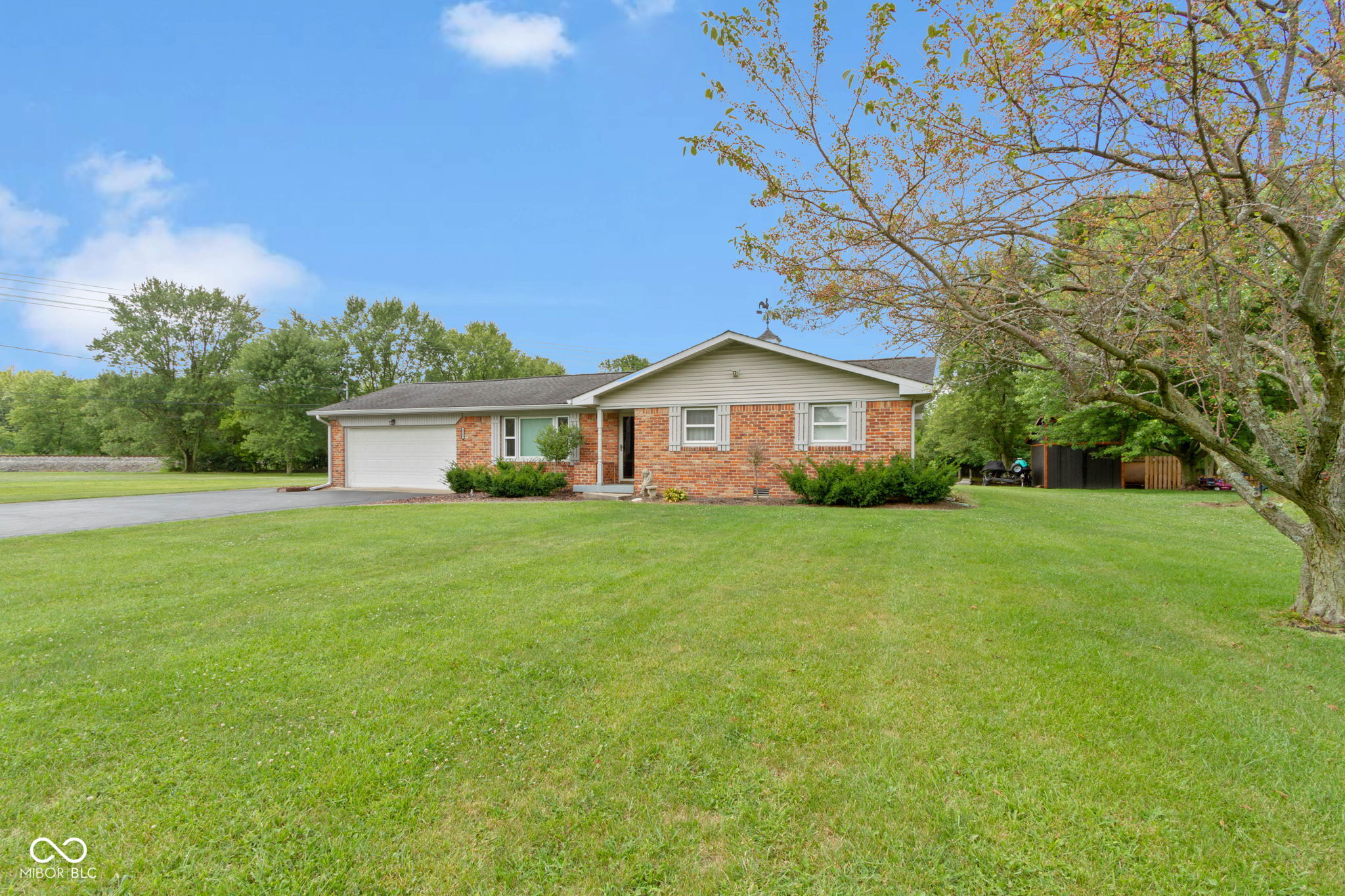 4240 Five Points Road Indianapolis, IN 46239 - Photo 3 of 47 Gallery Image 3
