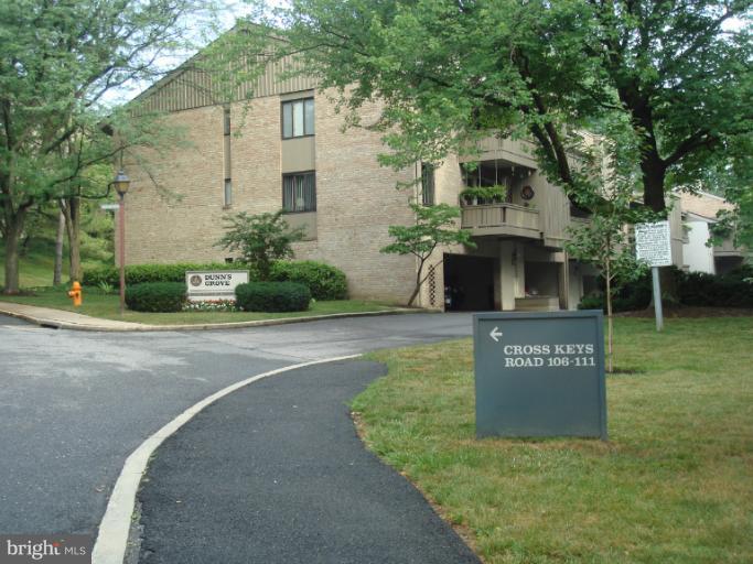 109 Cross Keys Road, Unit R109E Baltimore, MD 21210 - Photo 22 of 30 Dunns Grove section of Cross Keys