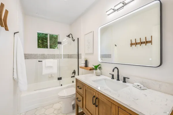 $1,250,000 | 115 Myrtle Avenue, San Rafael, CA 94901