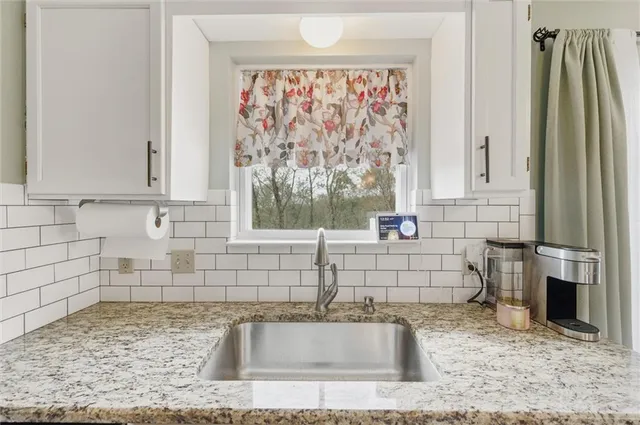 $550,000 | 9308 Marshall Road, Cranberry Township, PA 16066