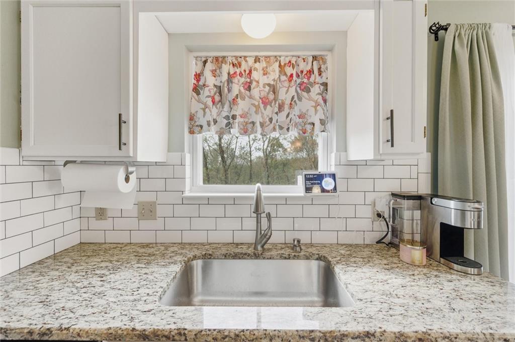 9308 Marshall Road Cranberry Township, PA 16066 - Photo 12 of 44