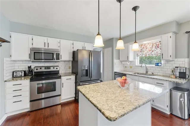 $550,000 | 9308 Marshall Road, Cranberry Township, PA 16066