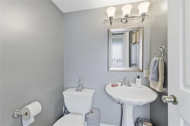 $550,000 | 9308 Marshall Road, Cranberry Township, PA 16066