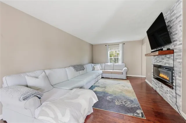 $550,000 | 9308 Marshall Road, Cranberry Township, PA 16066