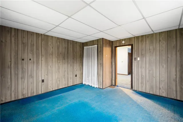 a view of livingroom with hardwood