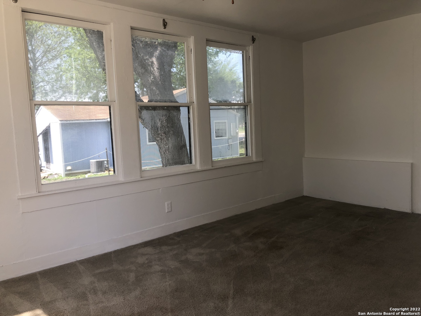 306 Gibbs Sprawl Road, Unit 2 Converse, TX 78109 - Photo 2 of 9