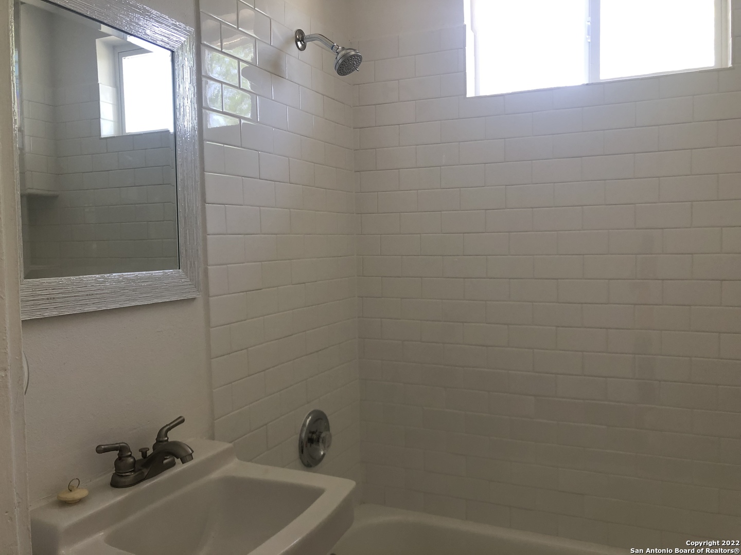 306 Gibbs Sprawl Road, Unit 2 Converse, TX 78109 - Photo 6 of 9