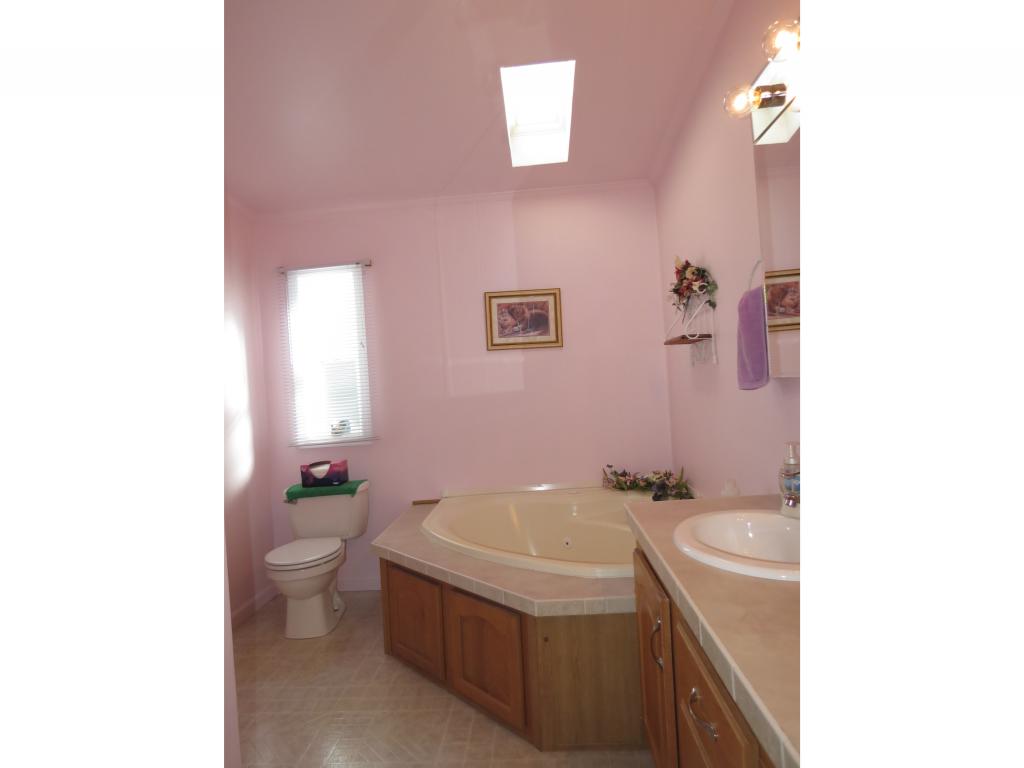 35 Temple Drive Rochester, NH 03868 - Photo 14 of 23