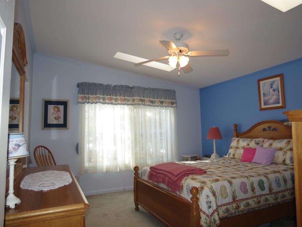 35 Temple Drive Rochester, NH 03868 - Photo 4 of 23