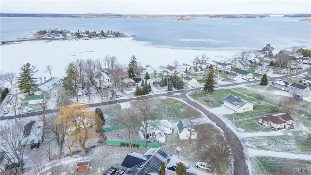 $2,000 | 216 Frontenac Boulevard, Clayton, NY 13624