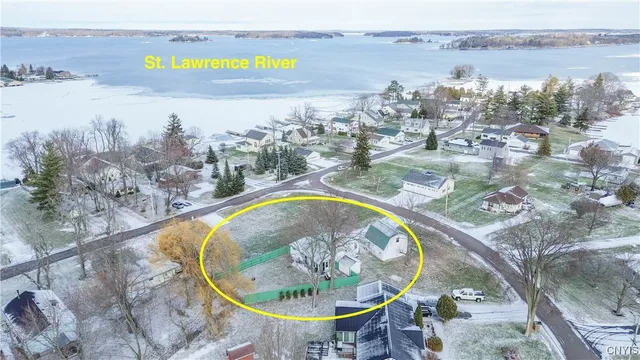 $2,000 | 216 Frontenac Boulevard, Clayton, NY 13624