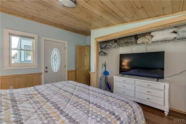 $2,000 | 216 Frontenac Boulevard, Clayton, NY 13624