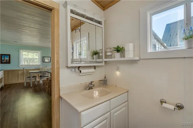 $2,000 | 216 Frontenac Boulevard, Clayton, NY 13624