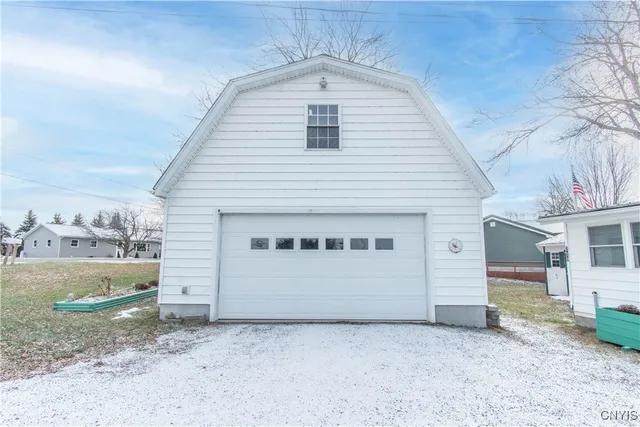 $2,000 | 216 Frontenac Boulevard, Clayton, NY 13624