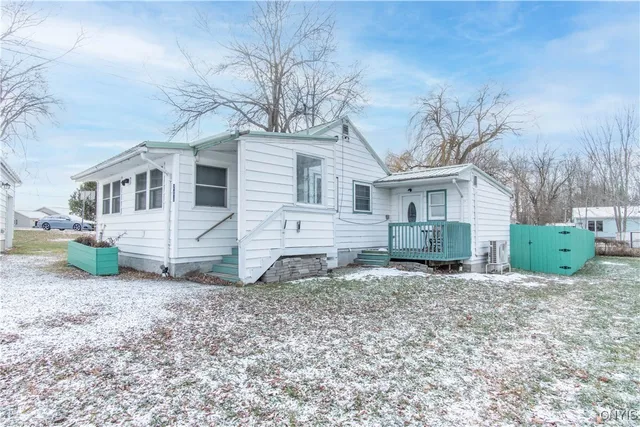 $2,000 | 216 Frontenac Boulevard, Clayton, NY 13624