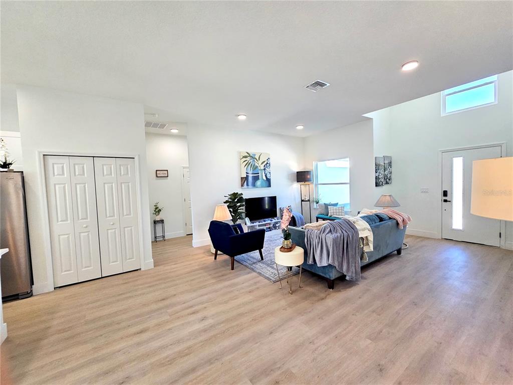 2523 Southwest 153rd Pl Road Ocala, FL 34473 - Photo 4 of 44