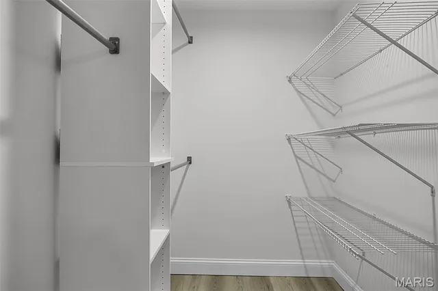 $99,900 | 10401 Briarbend Drive, Unit 2, St. Louis, MO 63146