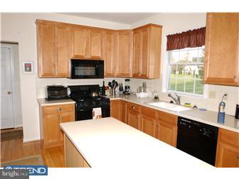 3808 East Hopewell Road Center Valley, PA 18034 - Photo 3 of 9 Kitchen