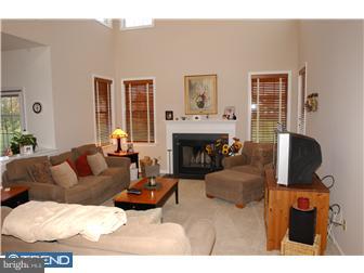3808 East Hopewell Road Center Valley, PA 18034 - Photo 4 of 9 Great Room