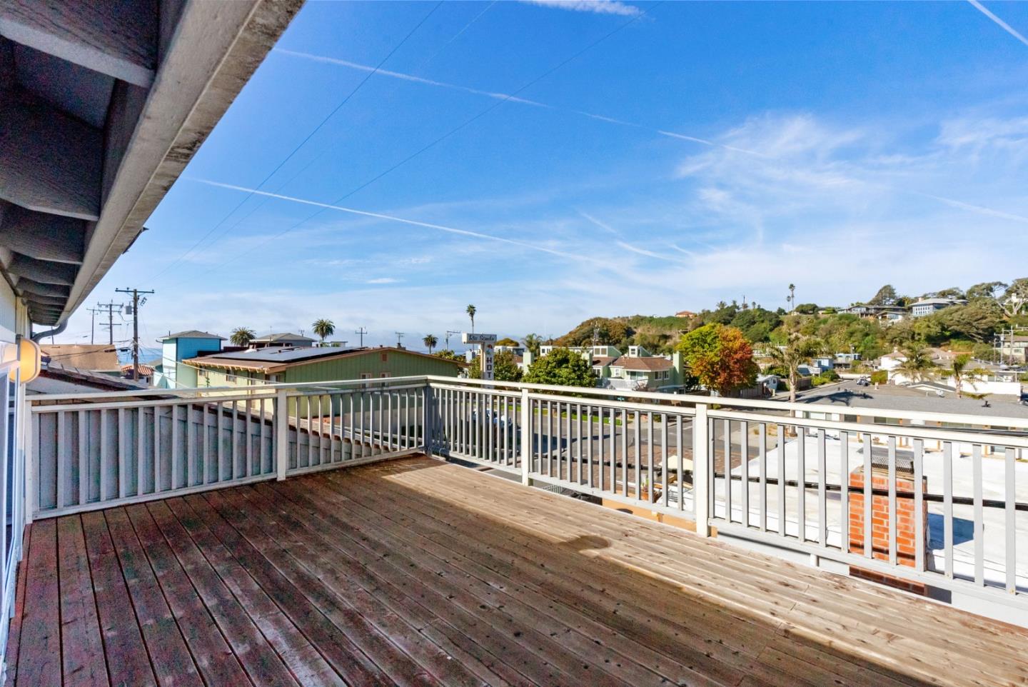135 Stephen Road Aptos, CA 95003 - Photo 29 of 44 a view of a balcony with wooden floor