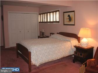 2102 Fortune Road Glenside, PA 19038 - Photo 5 of 9 Bedroom - Main