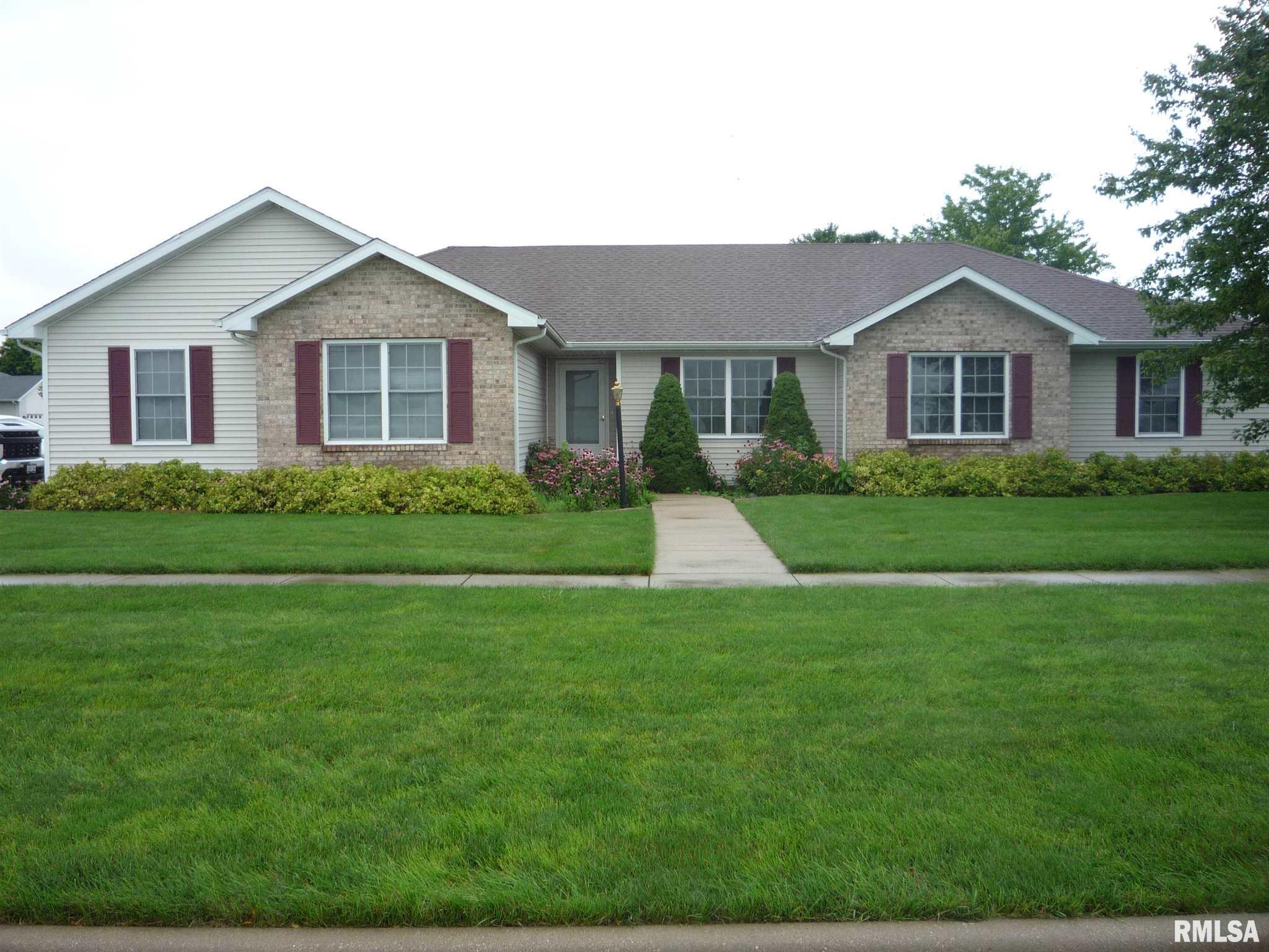 534 Eagle Ridge Drive Chatham, IL 62629 - Photo 1 of 24 Gallery Image 1