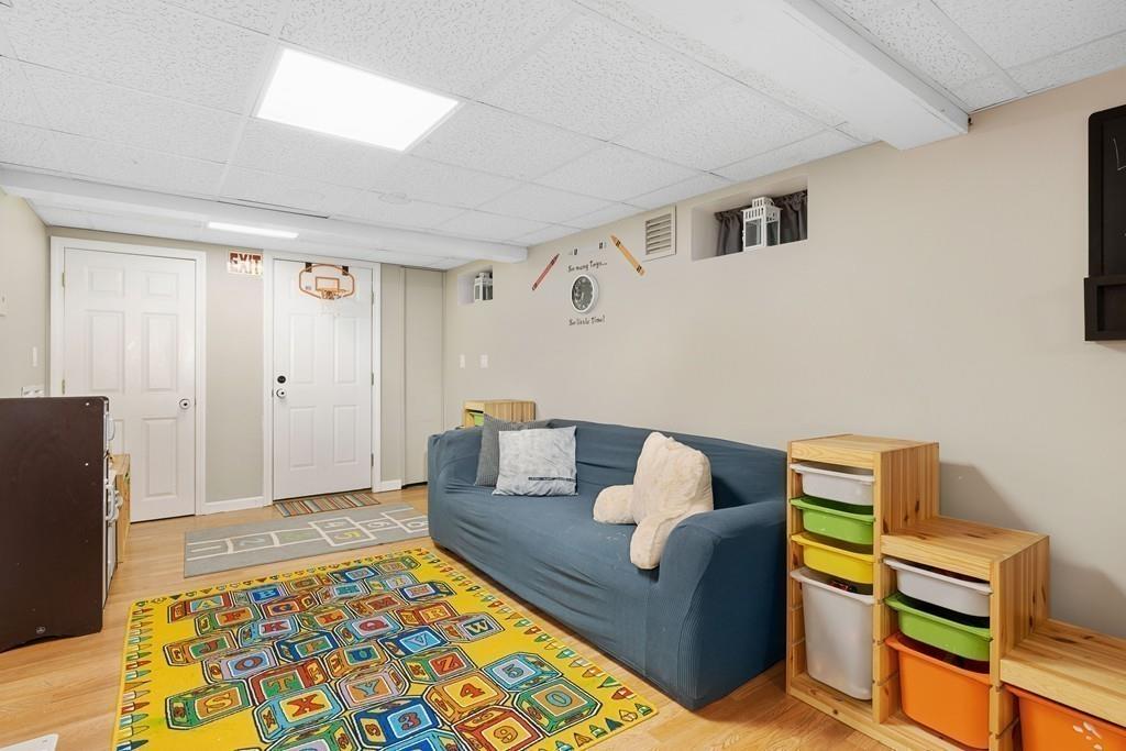 100 Captain Samadrus Road Barnstable, MA 02635 - Photo 25 of 29 Gallery Image 25