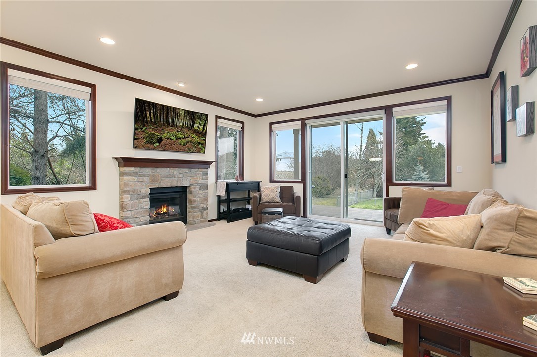 20808 37th Drive Southeast Bothell, WA 98021 - Photo 11 of 24 Gallery Image 11