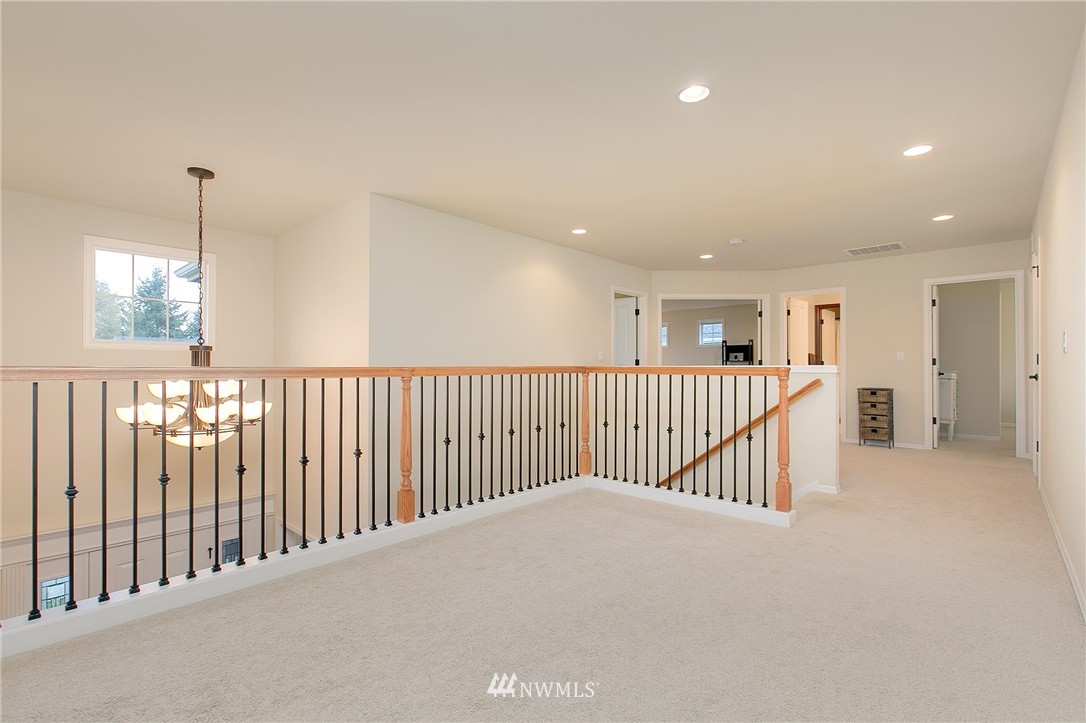 20808 37th Drive Southeast Bothell, WA 98021 - Photo 13 of 24 Gallery Image 13